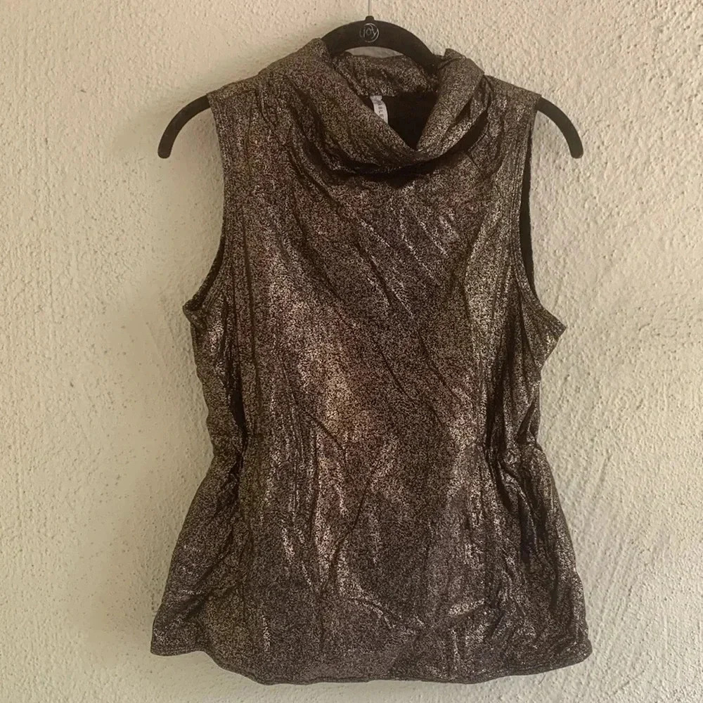 Fabletics Liora Vest Metallic Size XS - Picture 2 of 7
